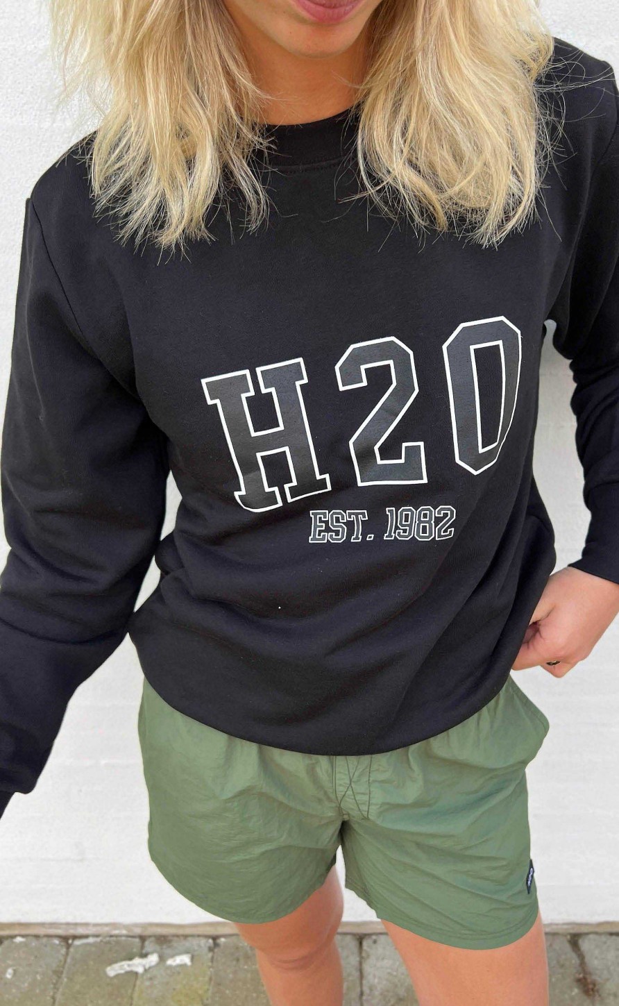 H2O H2O Sweater - College Sweat O'Neck - Black Striktrojer & Sweat