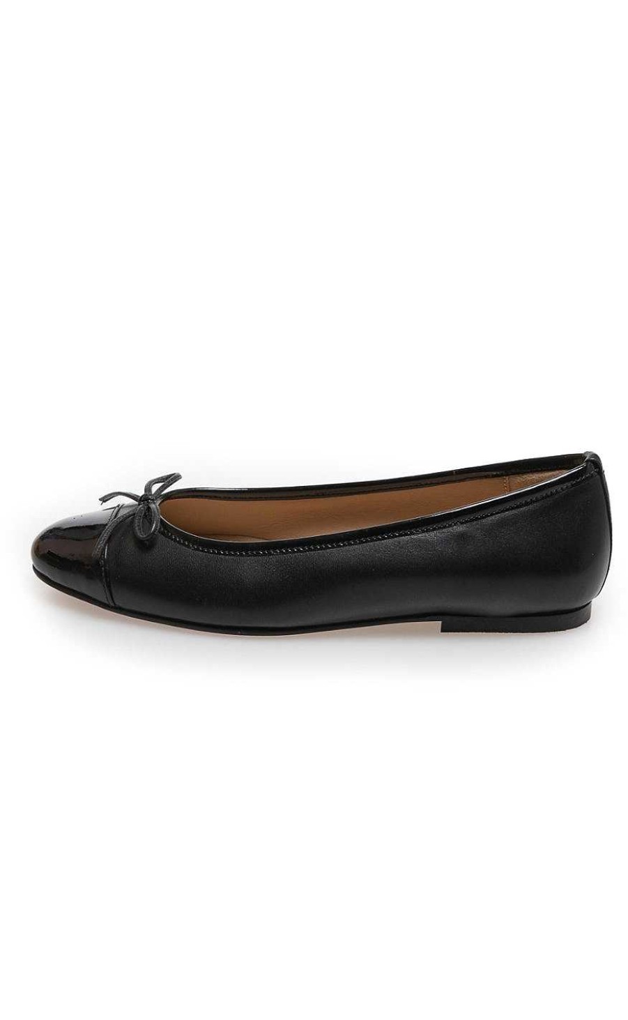 Copenhagen Shoes Copenhagen Shoes Ballerina - Like Moving Patent Toe - Black Patent Sko, Stovler & Sandaler