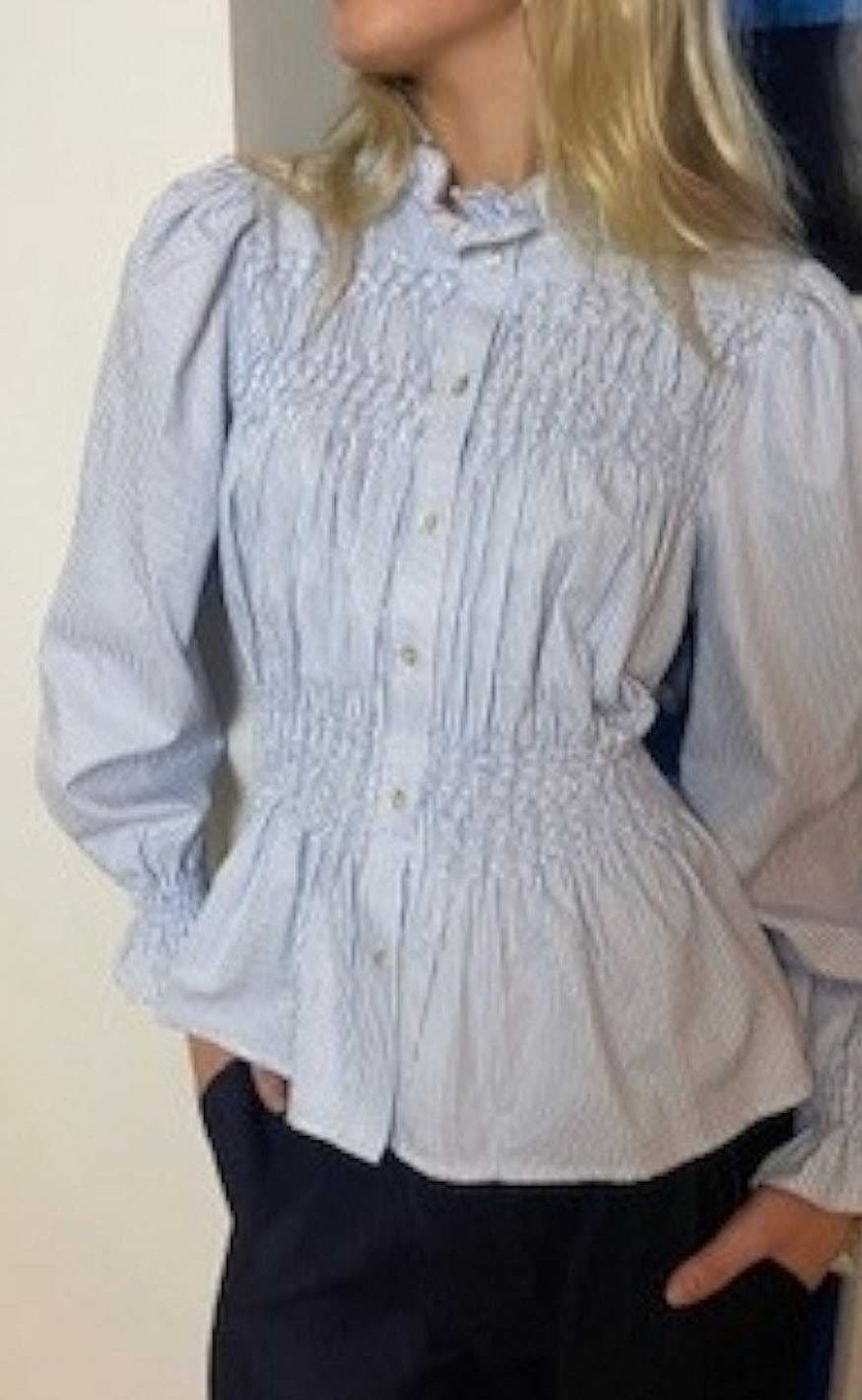 CONTINUE Continue Bluse - Julia - Blue Stripe Bluser